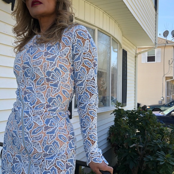 Dress - Picture 2 of 4